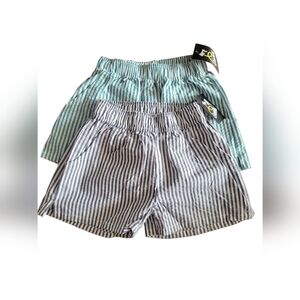 Art Class 2 Pair of Striped Seersucker Shorts Girls Size Small (6/7)